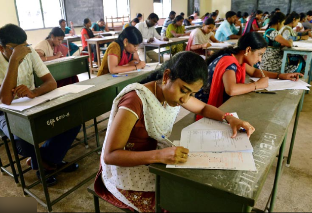 Students preparing for RRB NTPC and Group D railway exams
